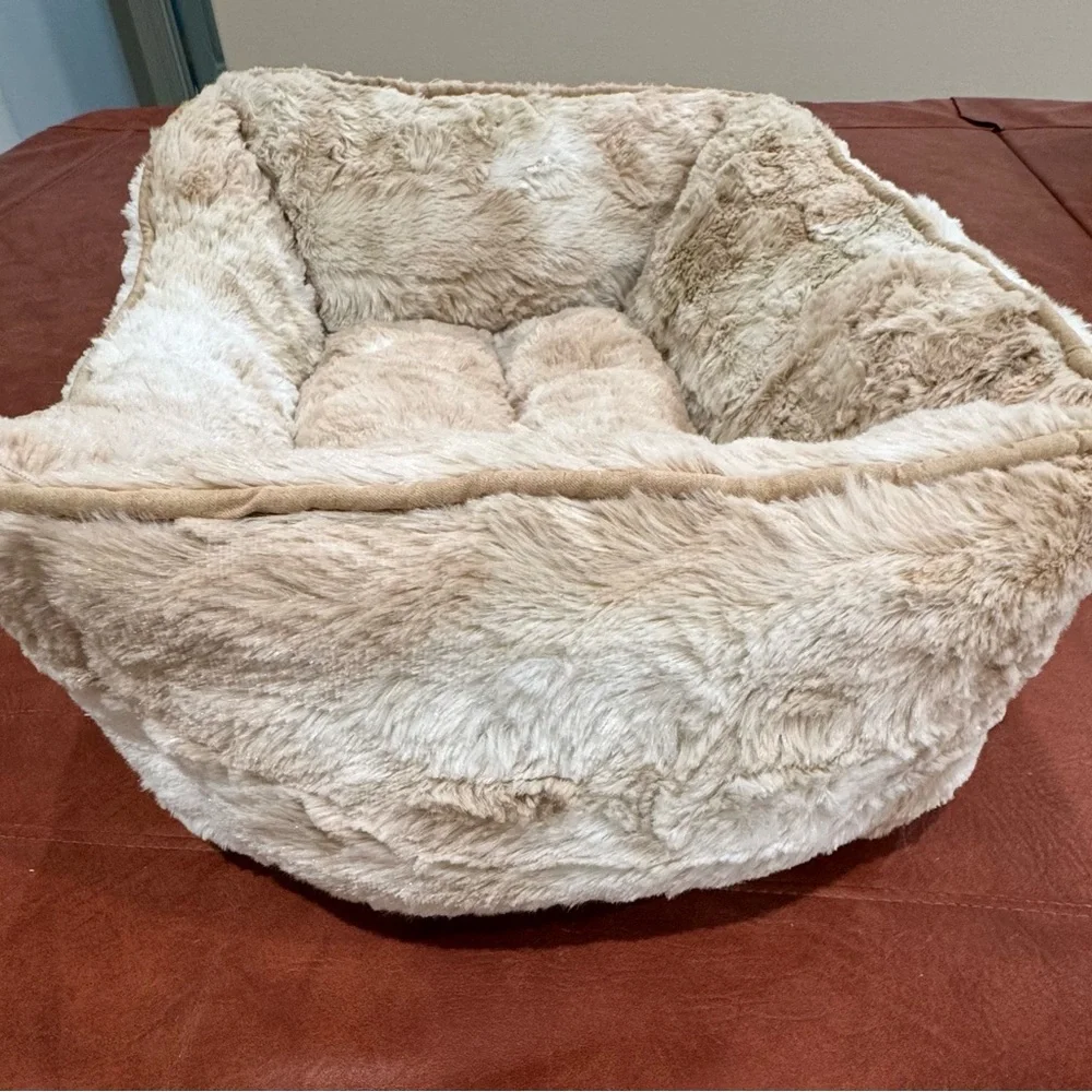 Dog Lounge Plush Beige Faux Fur Pet Bed